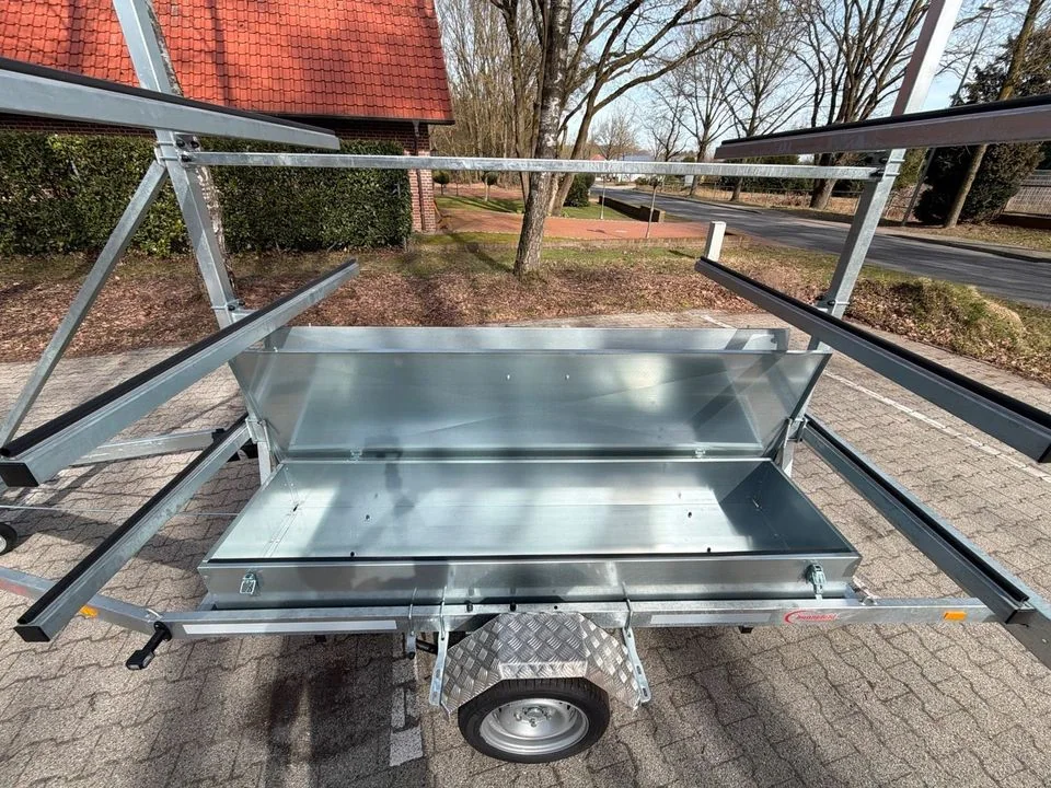 Kanu-, Kajak- und SUP-Anhänger BK LED 1350 kg